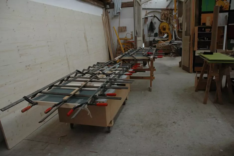 Tischplatten mit Linoleum