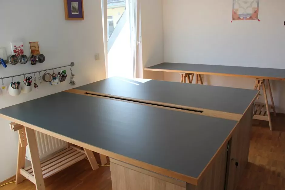 Tischplatten mit Linoleum